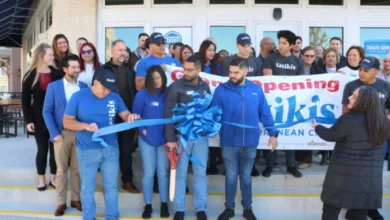 Ribbon Cutting Tazikis Berry Farms in Franklin