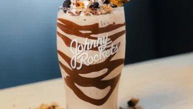 Johnny Rockets Adds Brand-New Cookie Jar Shake